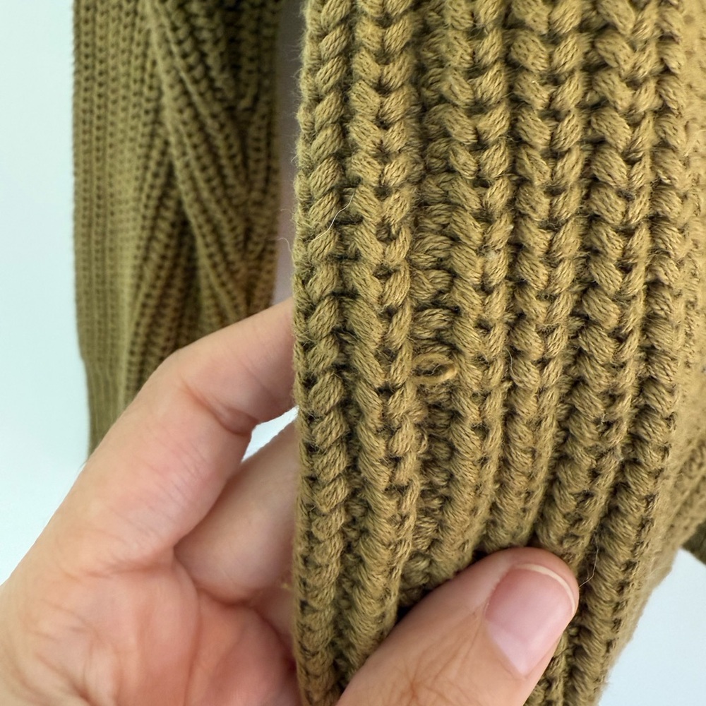 Tradlands Shelter Cotton Cardigan in Dark Olive Green, size XS LIKE NEW - Picture 5 of 10